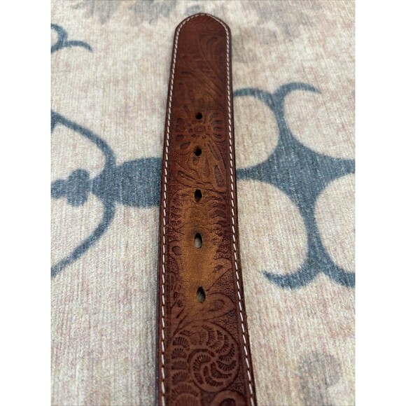 Crumrine Vintage Silver Dollar Hand Tooled Cowhide Embossed Leather Buckle 38 - Picture 6 of 6